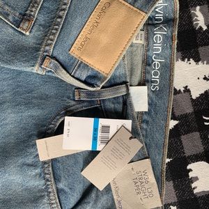 NWT - Calvin Klein Jeans - W36/L30